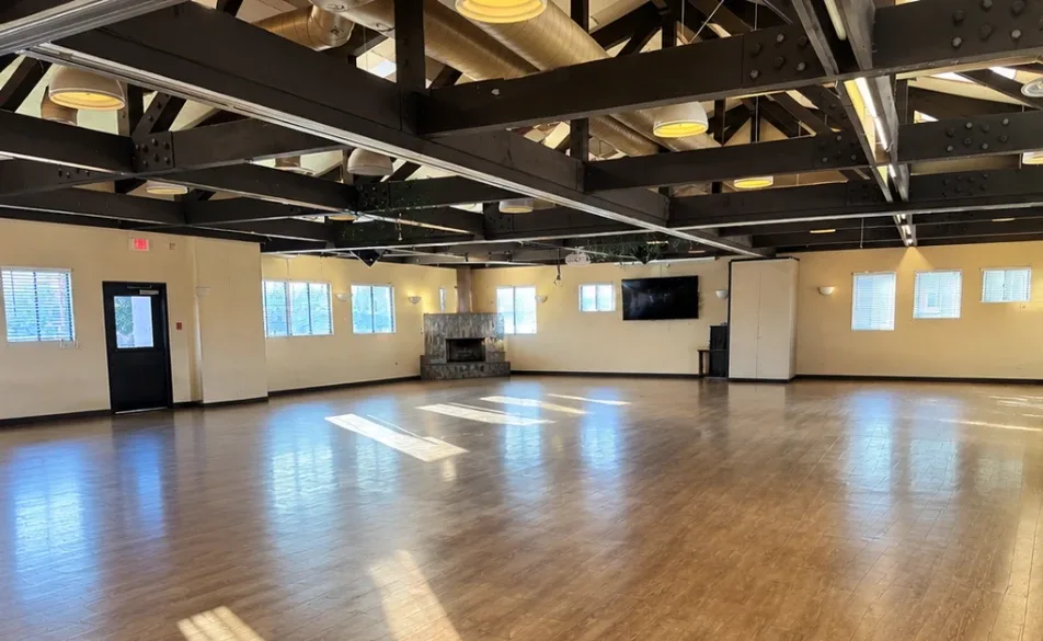Norwalk Events fellowship hall before event decoration